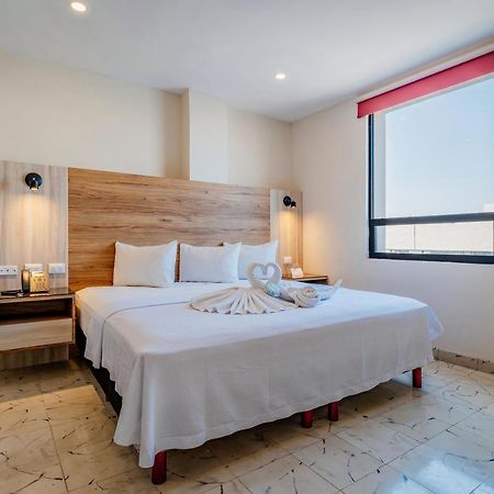 Hotel Central Merida By Kavia מראה חיצוני תמונה